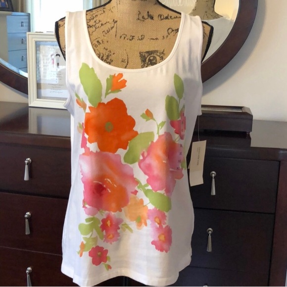 Jones New York Floral Tank - Picture 2 of 4